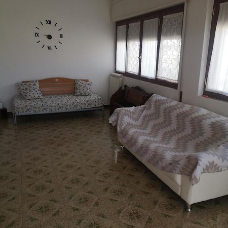 Villa Anna Лепорано Екстериор снимка
