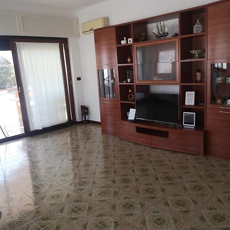 Villa Anna Лепорано Екстериор снимка